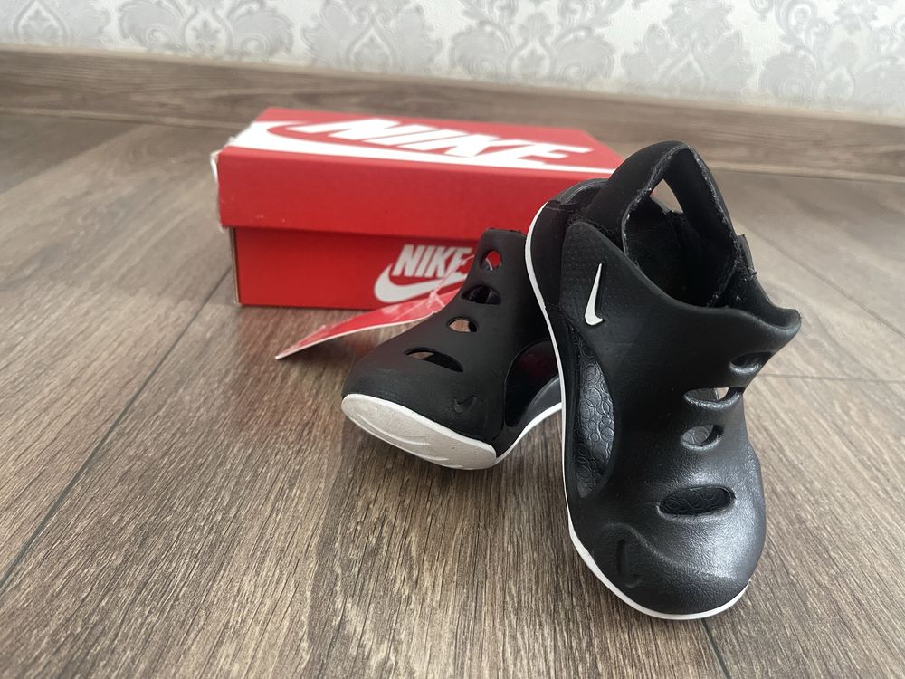 Сандалі босоніжки  Nike 21р 11см