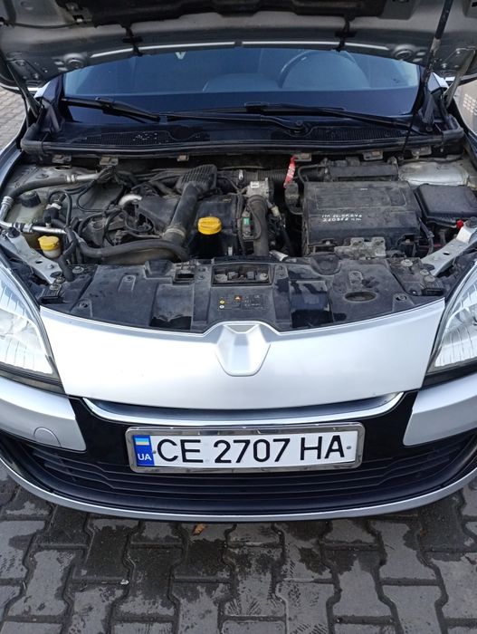 Продам Меган 2013