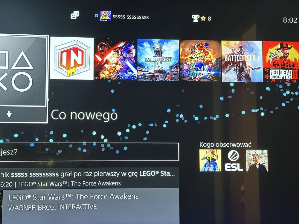 PS4 Slim 1TB 2 pady 9 gier
