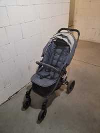 Wózek spacerowy Valco Baby N9530 niebiesko-czarny