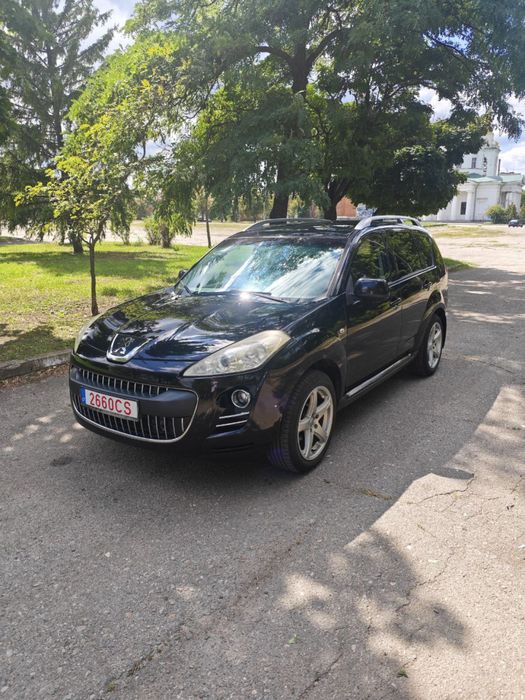 Продам авто Peugeot 4007 повний привід