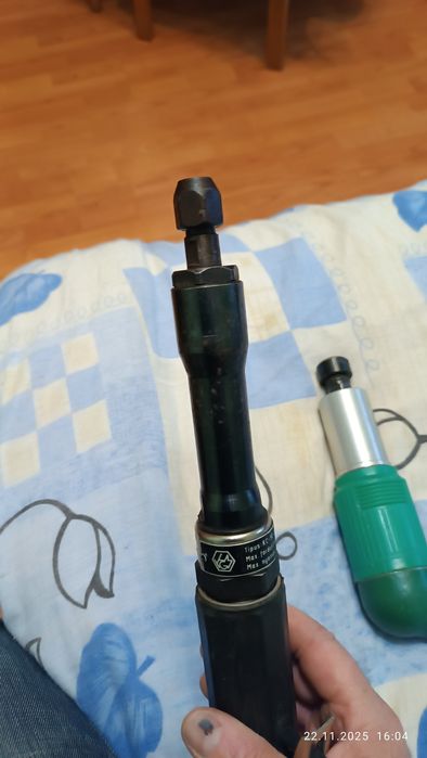 Шліфмашинки пневматичні  цангові