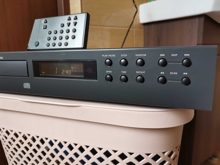Odtwarzacz NAD CD522