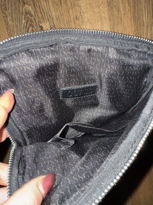 Оригинальна сумка -мессенджер Guess