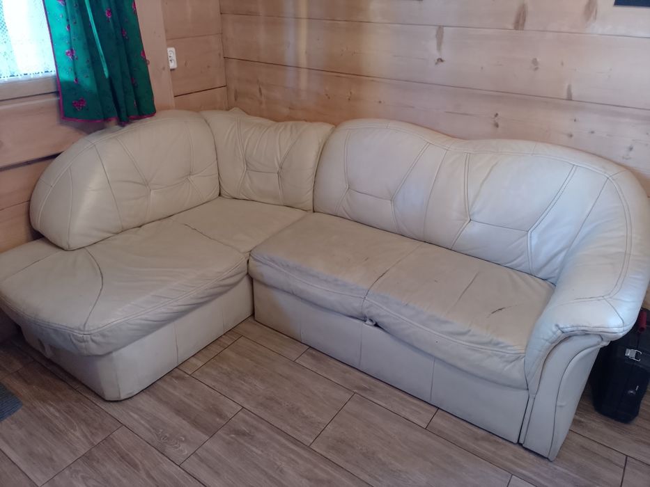 Skórzana kanapa rozkładana narożnik
