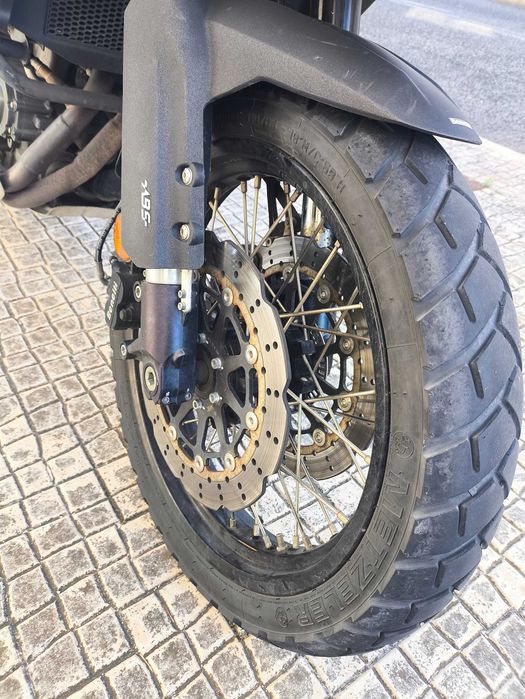Benelli TRK 502X