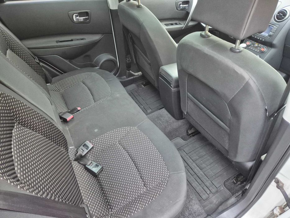 2.0 16 V benzyna,bogate wyposazenie ,nawigacja,kamerka,panorama