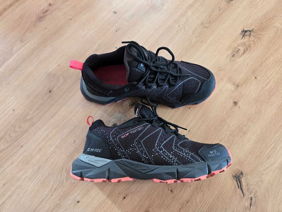 Водонепроникні жіночі кросівки Hi Tec 39 розмір