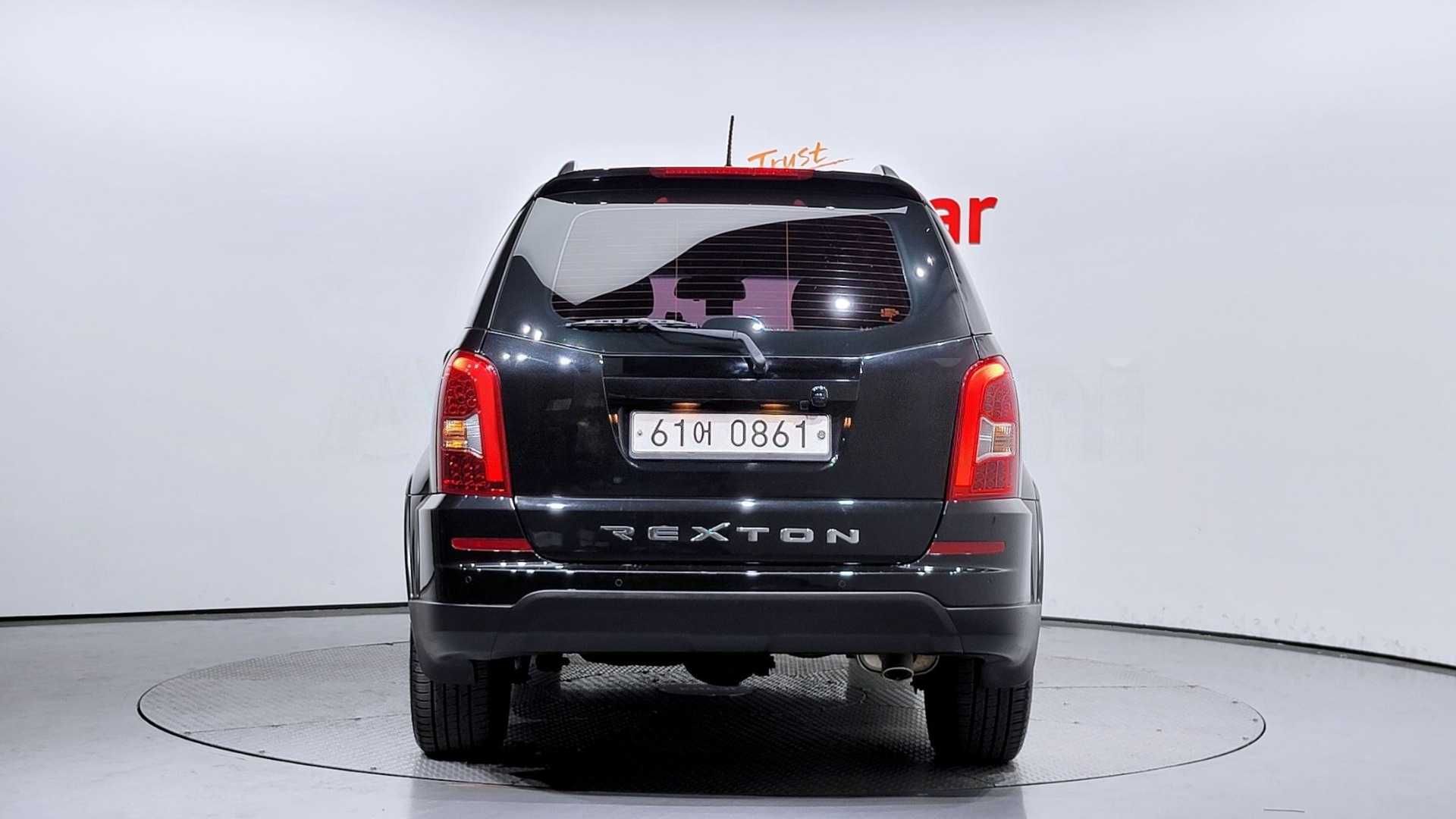 Ssangyong Rexton W 2.2 2WD RX7 Luxury 2016року