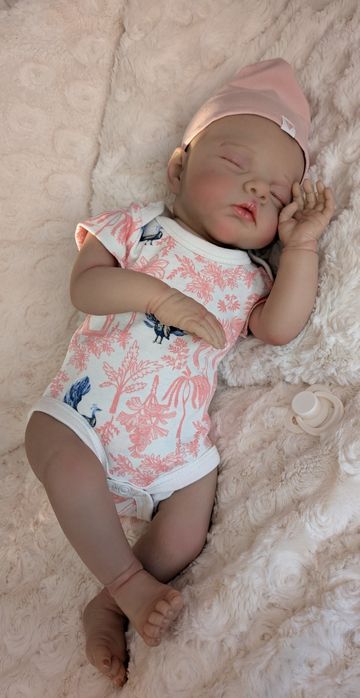 Śliczne maleństwo w typie Reborn