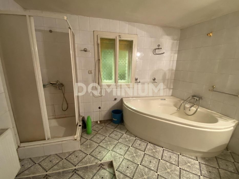 Продається будинок у с. Велятино