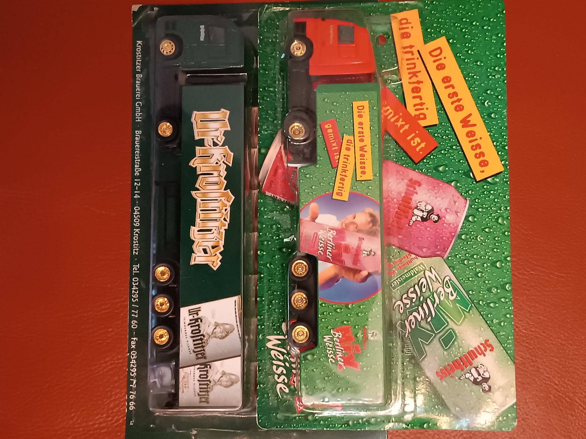 Zestaw modeli 10-ciu ciężarówek różnych marek o skali 1:87