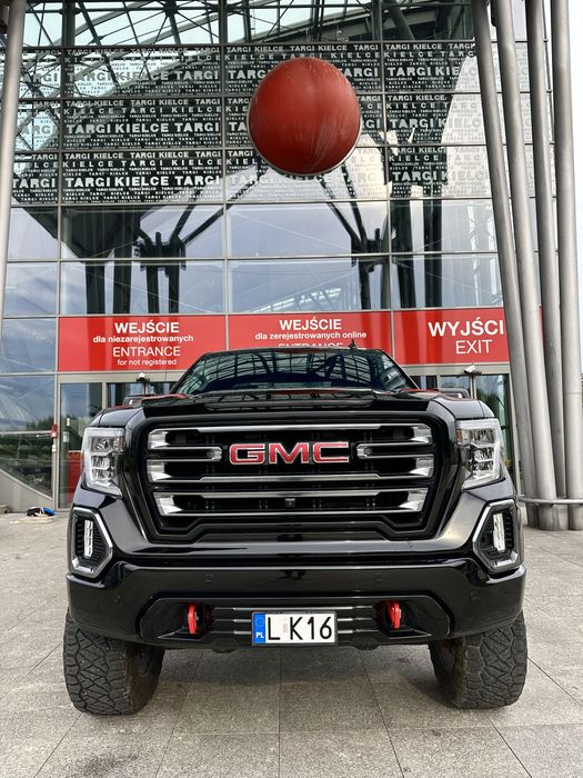 Wypożyczalnia Wynajem GMC SIERRA (nie Ram, F150) Jedyny w Polsce