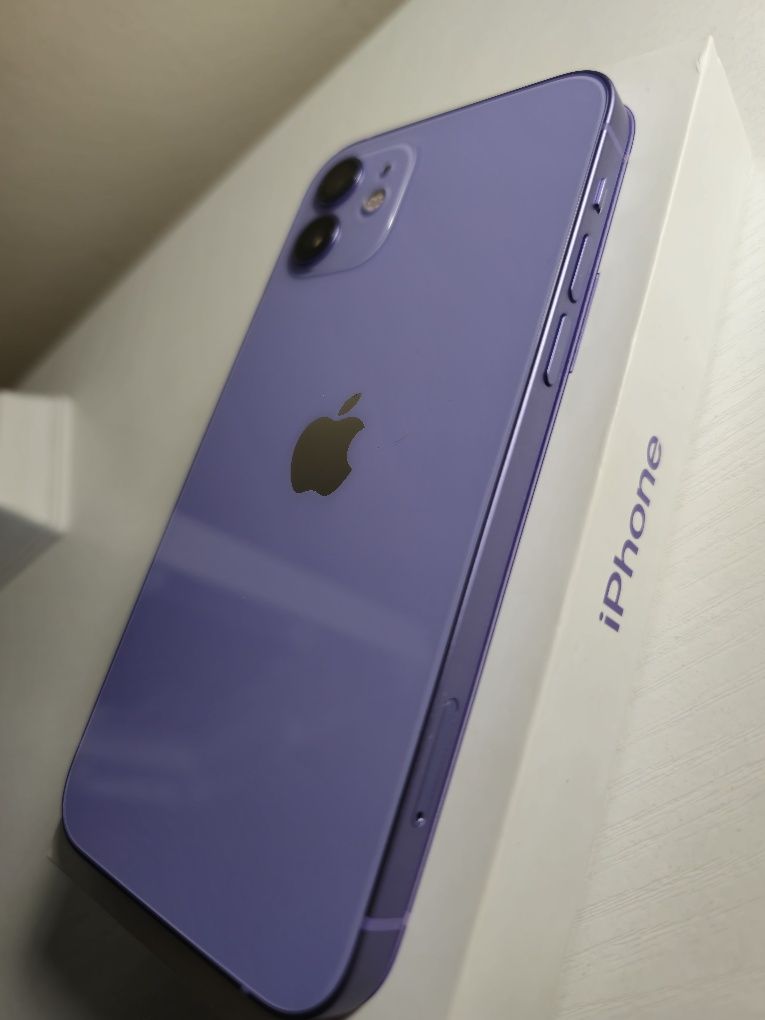 iPhone 12 64 GB purple