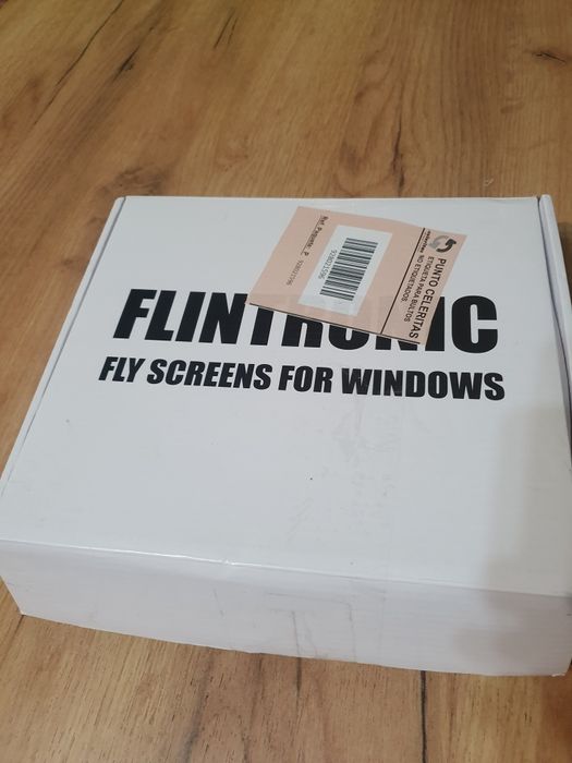 Moskitiera  do  okien