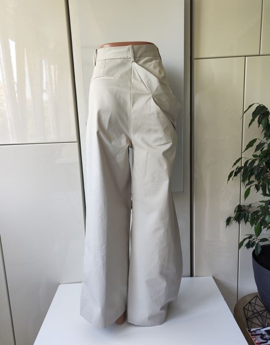 Zara  стильні бавовняні штани із защипами