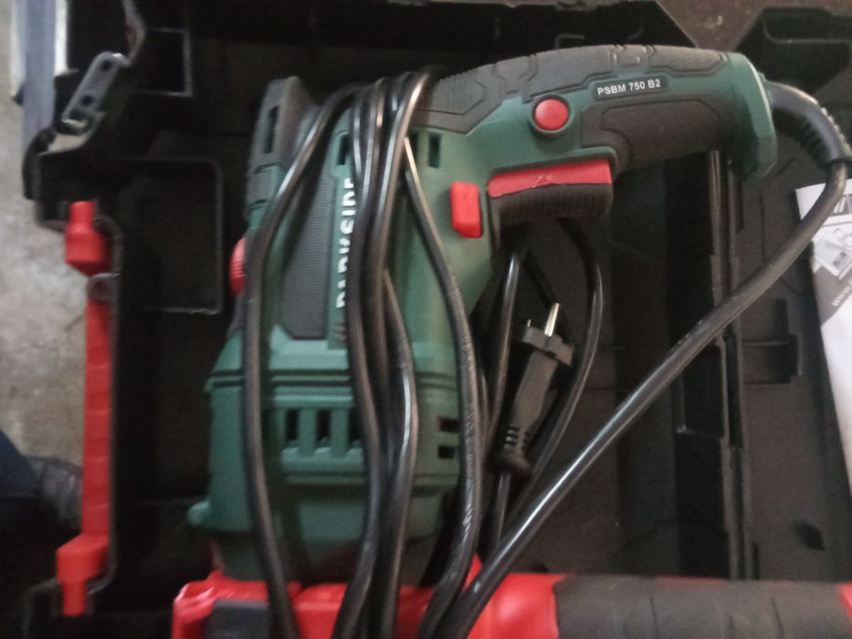 Berbequim com martelo Parkside. Novo.