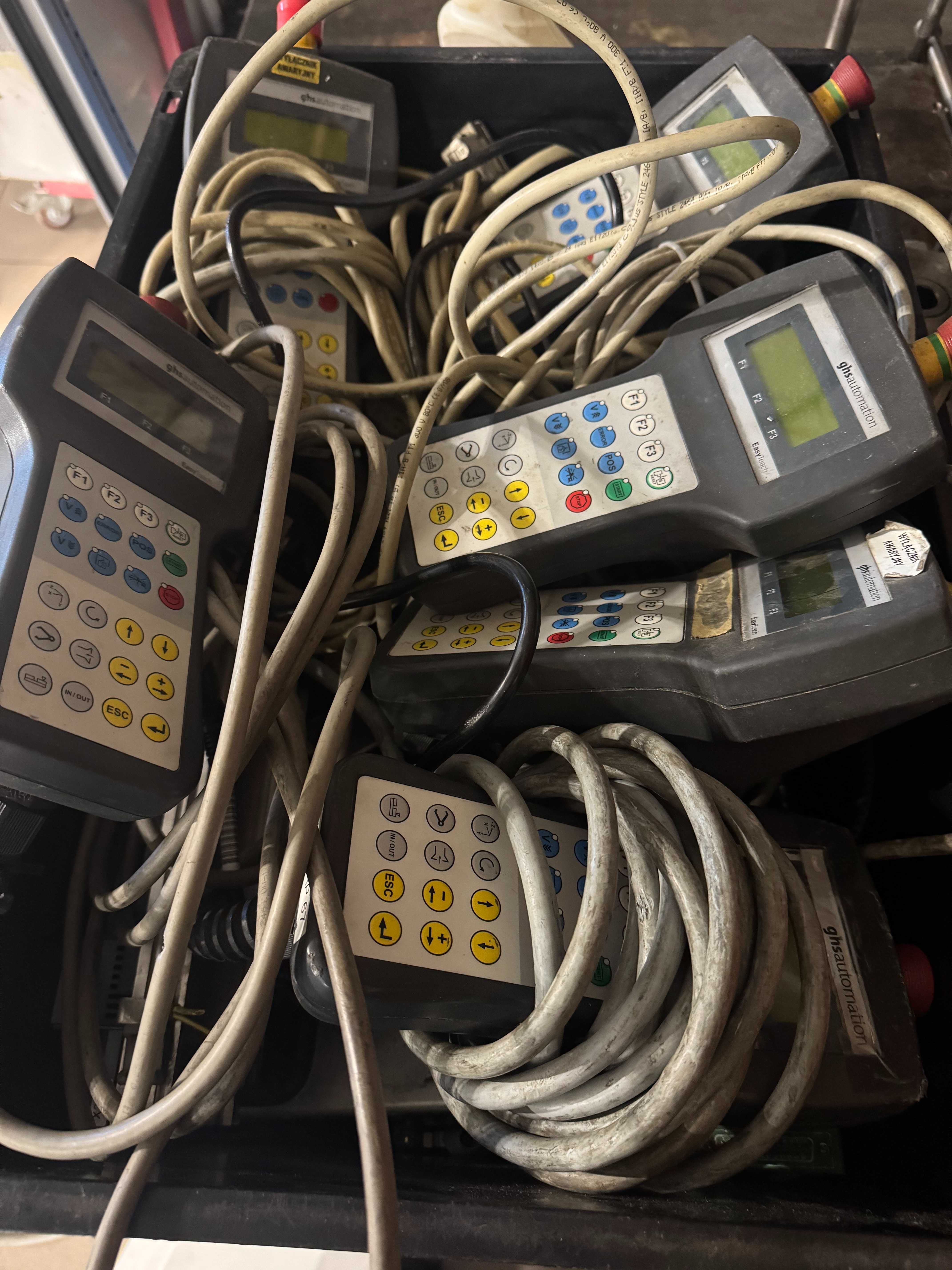 Geiger, GHS, robot, picker, wtryskarka, arburg, engel