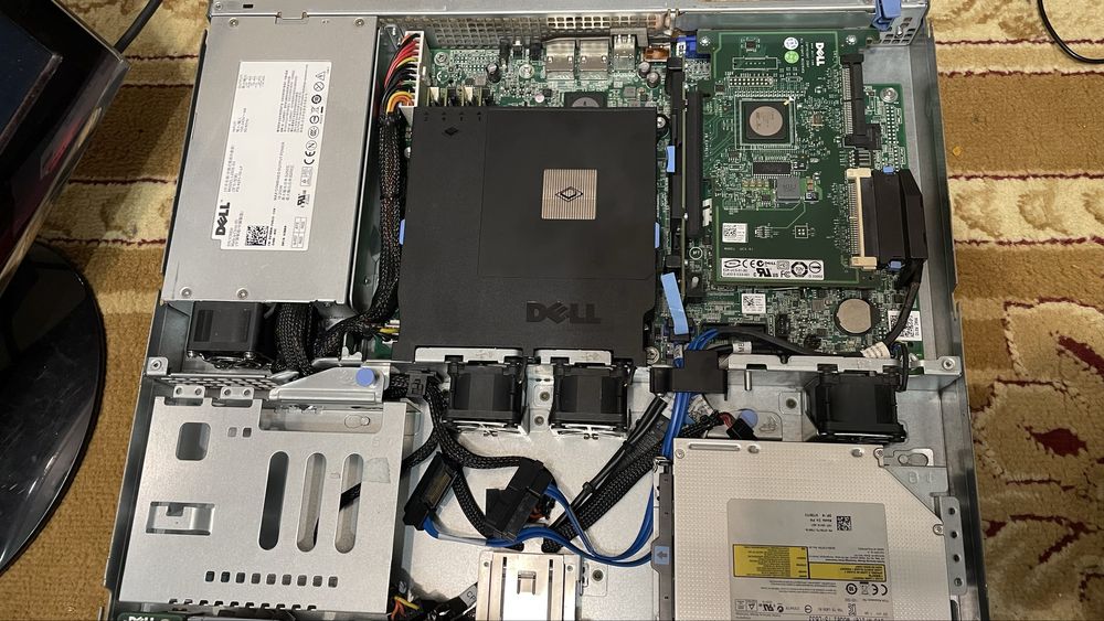 Сервер DELL R210