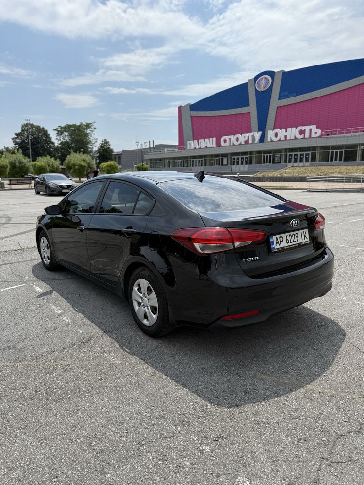 KIA FORTE 2018 год выпуска