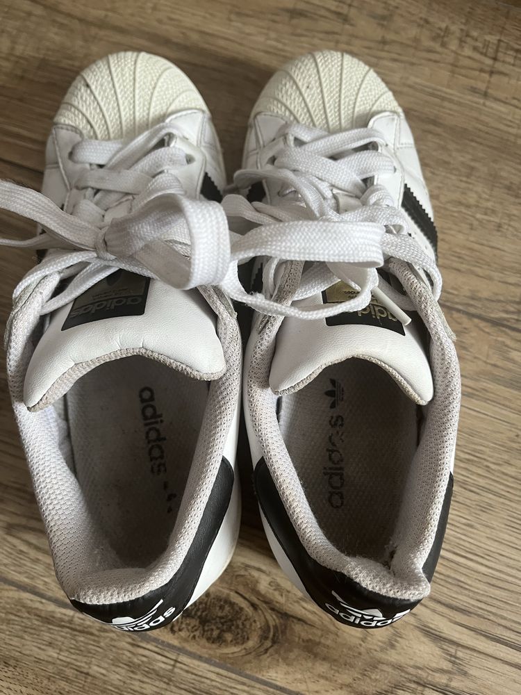 Adidas superstar 37 1/3