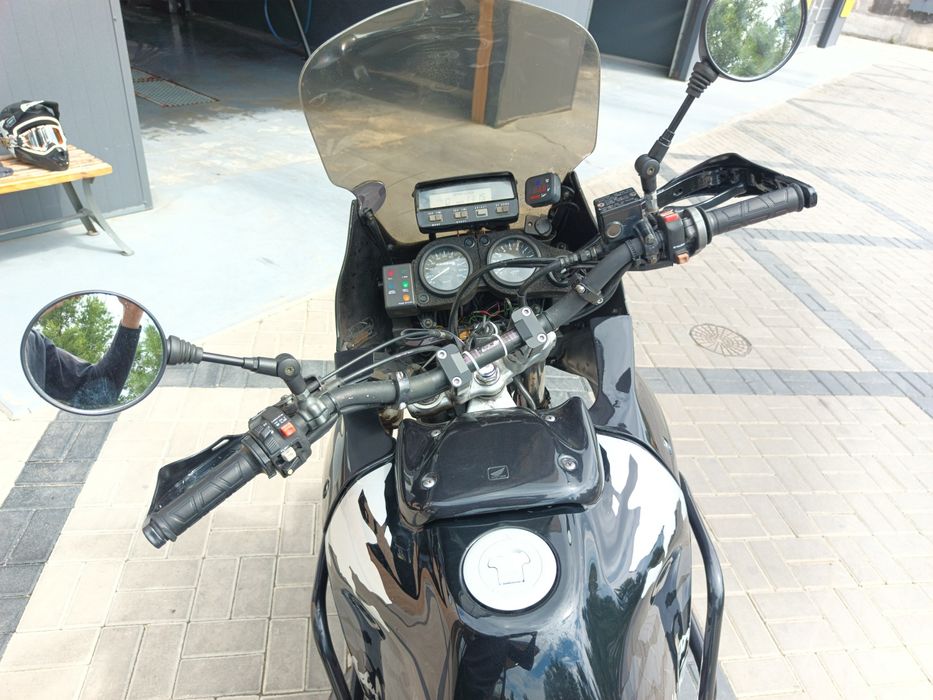 Honda XRV 750 Africa Twin RD07