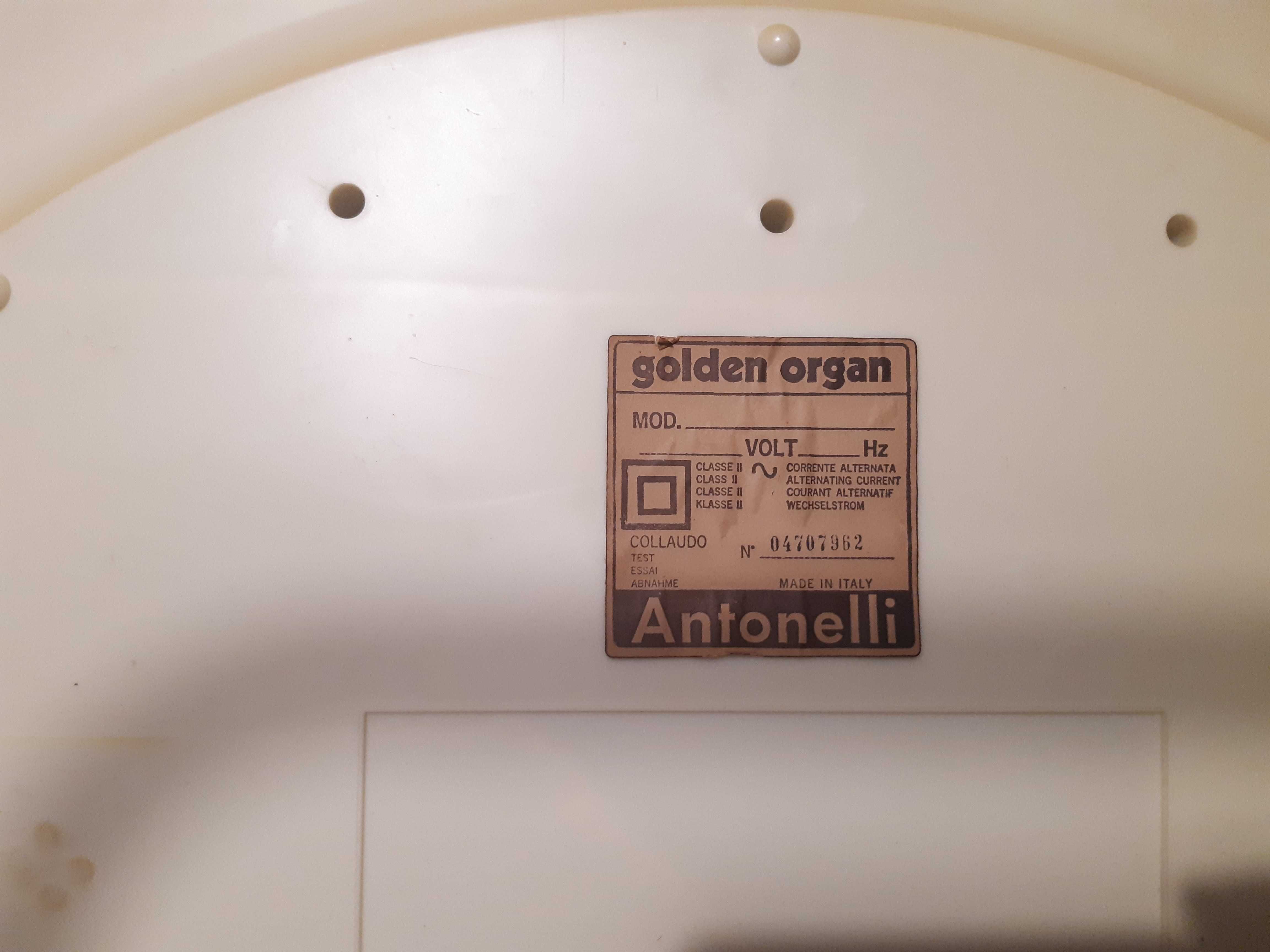 Golden Organ Antonelli com stand anos 70