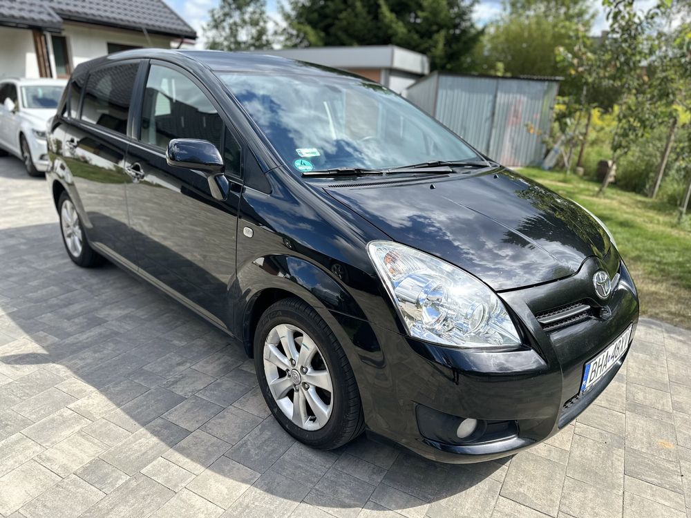 Toyota Corolla Verso 1.8benz lifting od 7 lat w polsce jeden wlascicie