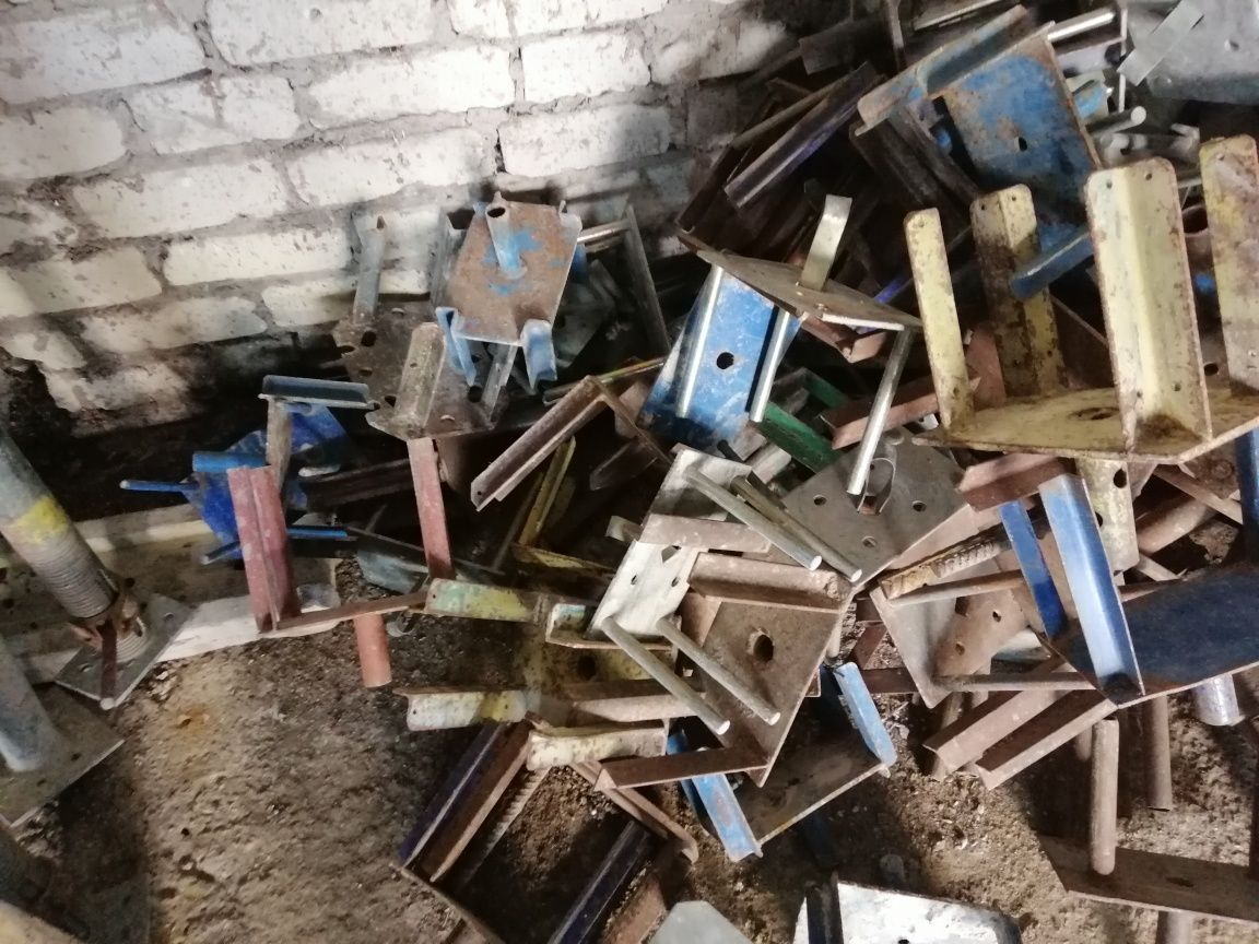 Продам горизонтальную опалубку, стойка, корона, балка, ригель