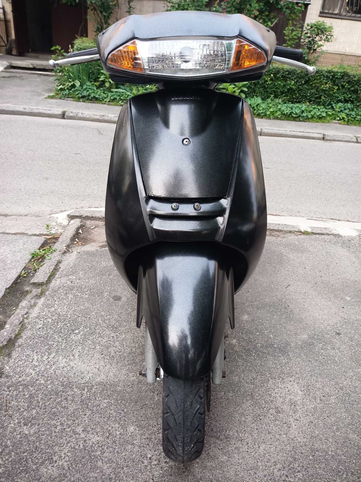 Honda Lead 100 JF06