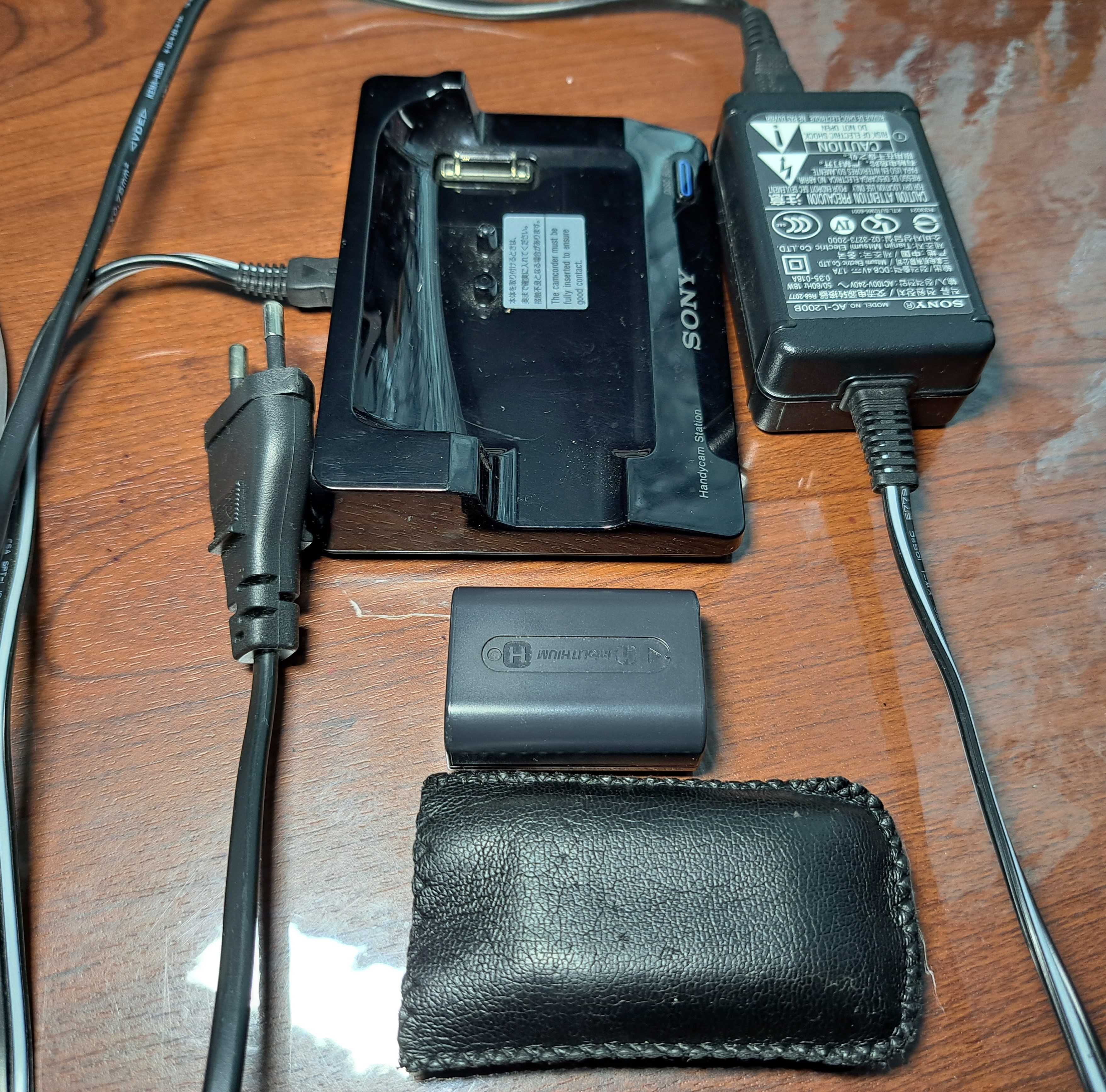Відеокамера цифрова  SONY DCR-SR42, 30 Гбт. Оптичний зум-40х