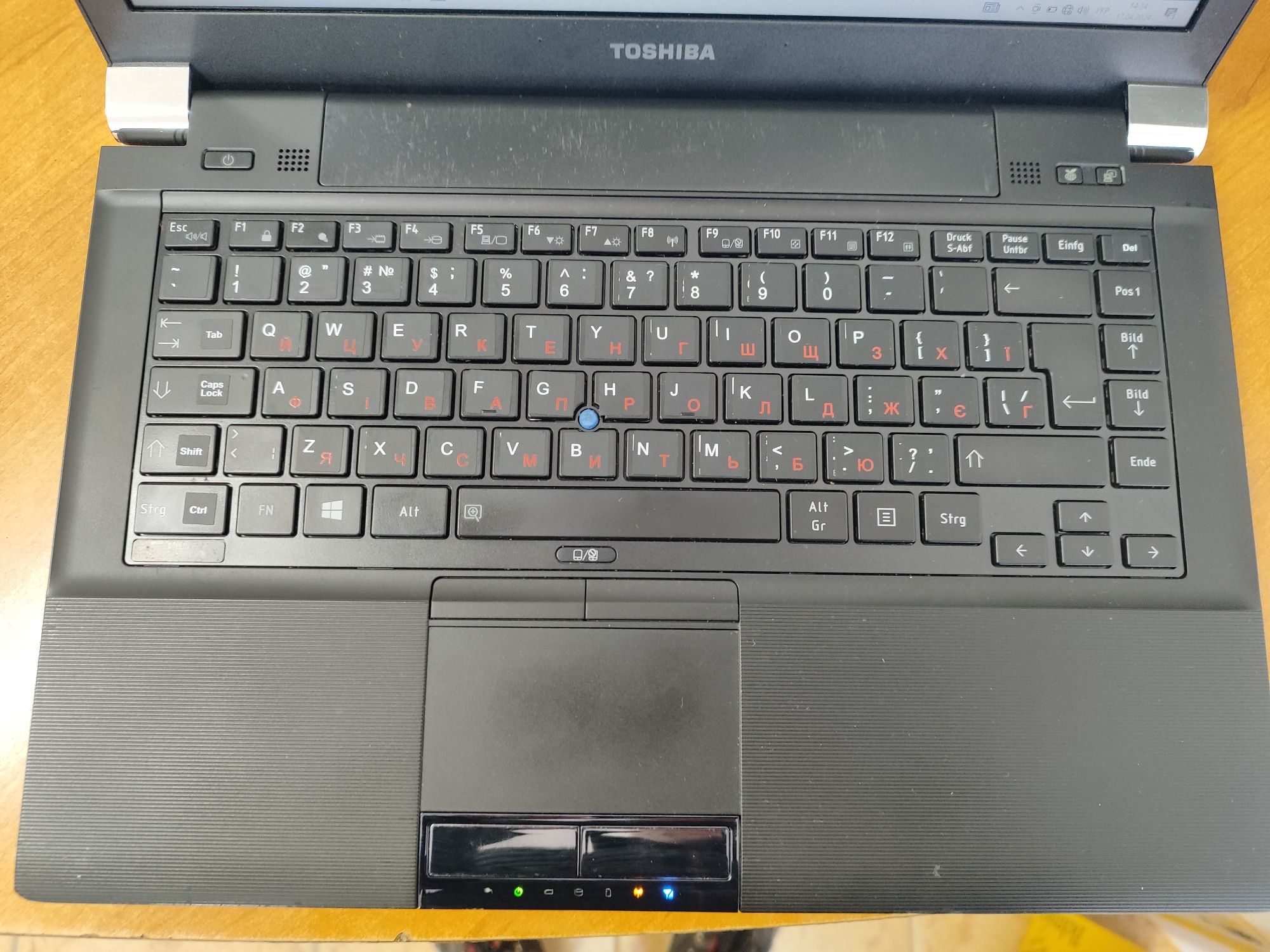 Ноутбук Toshiba Tecra R940 - 1P7