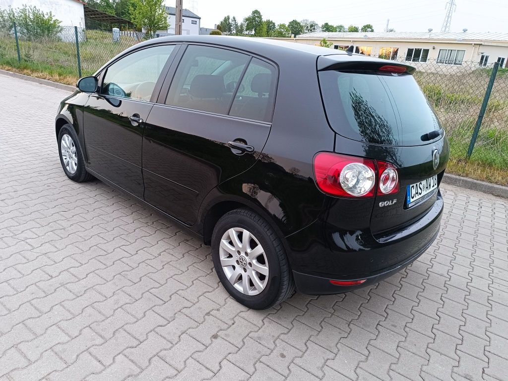 Golf Plus 1.6 mpi Hak klima Grzane fotele Opłacony/Gotowy do rejestrac