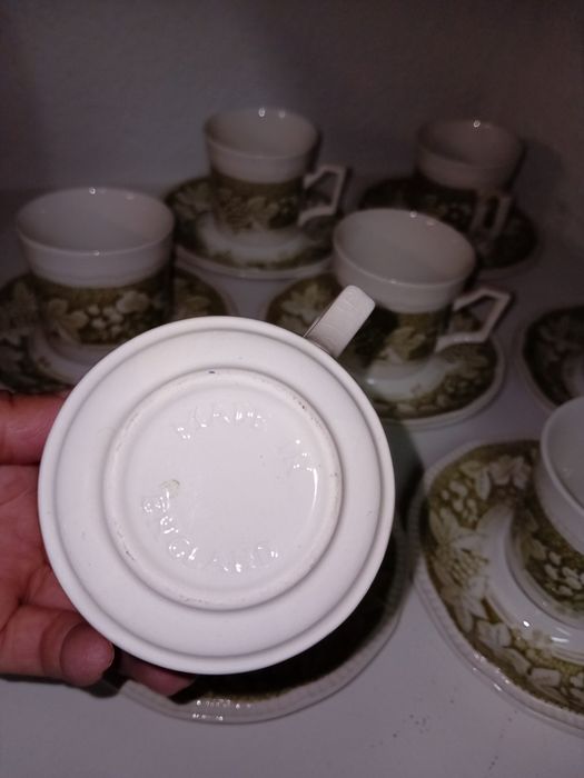 Conjunto de 7 chávenas de chá loiça Inglesa