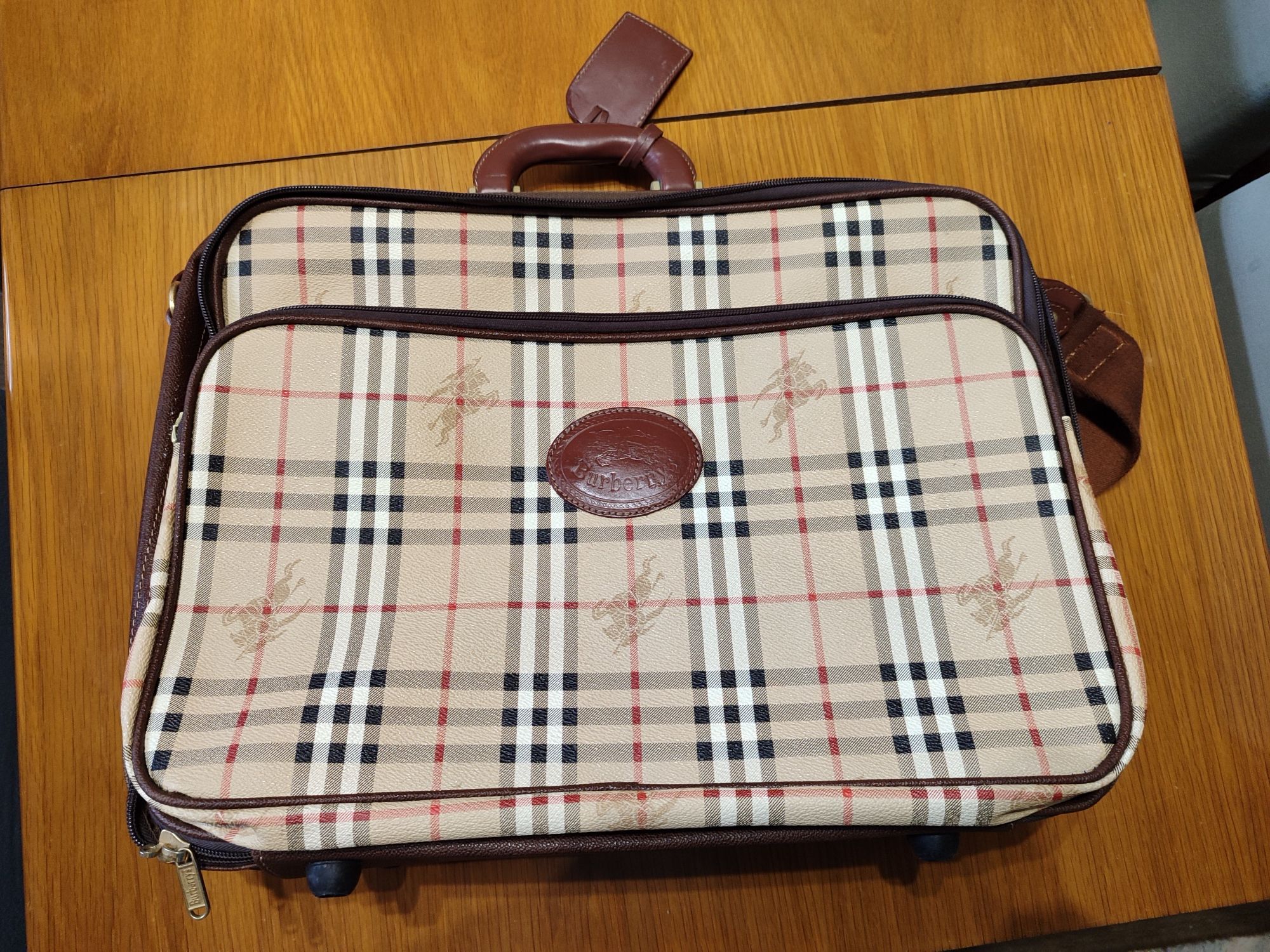 Mala viagem Burberry