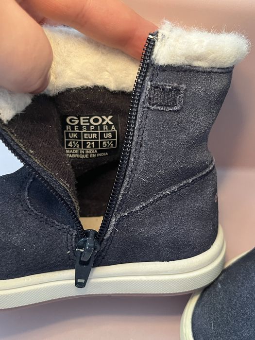Дитячі чобітки фірми Geox, 21р., довжина устілки 14 см