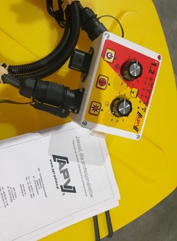 Siewnik poplonów APV -MDP 100 M1