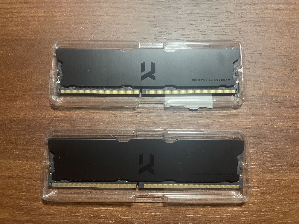 Pamięć RAM IRDM 2x8 GB DDR4 3600mhz