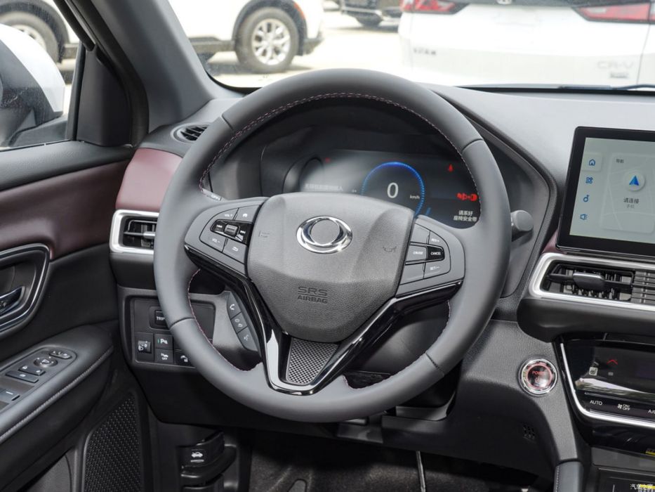 Оренда електромобіля Honda M-NV 2024