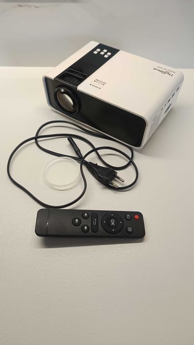 Rzutnik projektor Thundeal TD 90 TD90 LED Native HD 720P pilot
