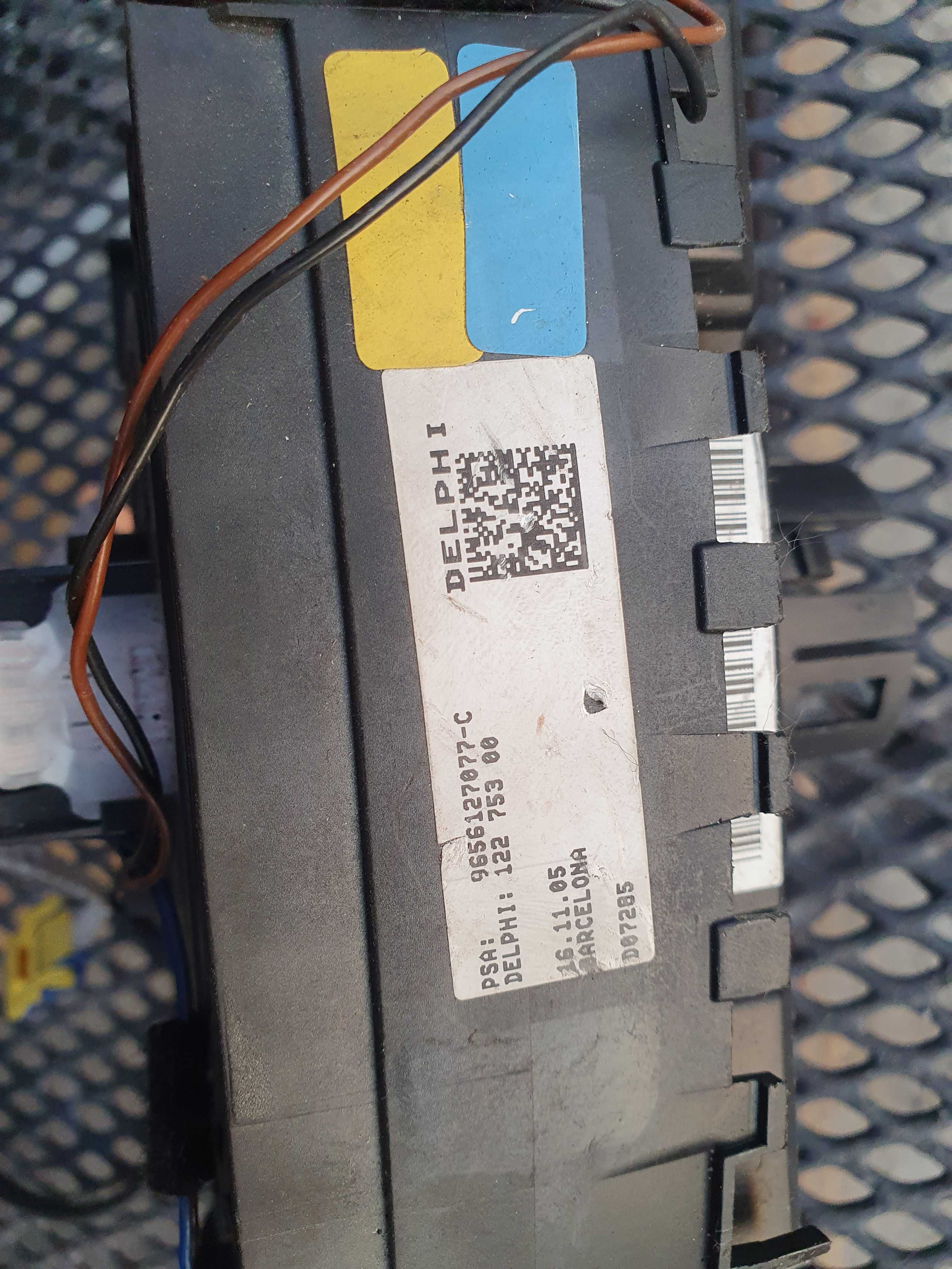 Przelacznik zespolony lopatki automat Citroen c2 c3 sprawny