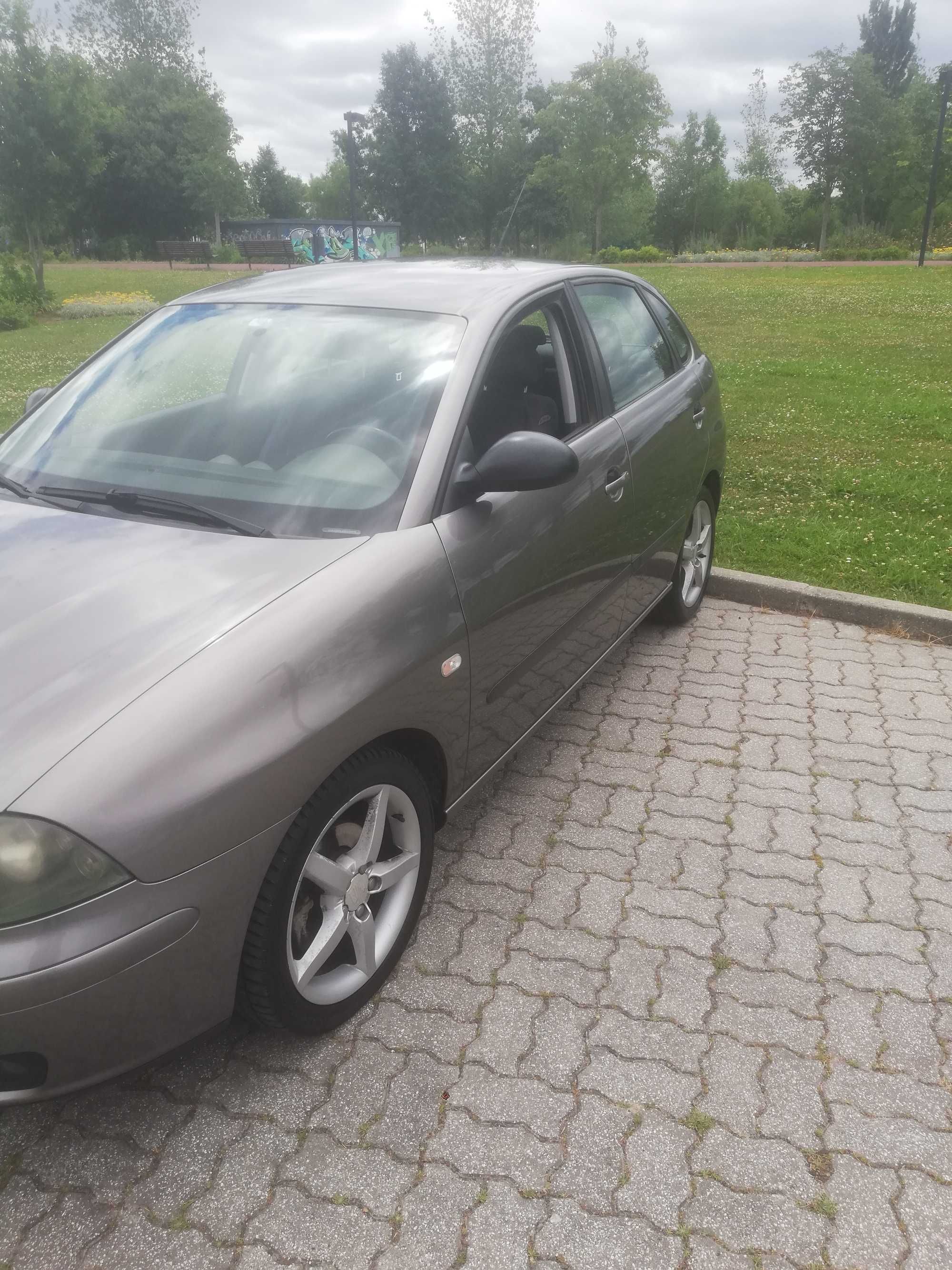 Seat Ibiza 1.4 Tdi 80 CV
