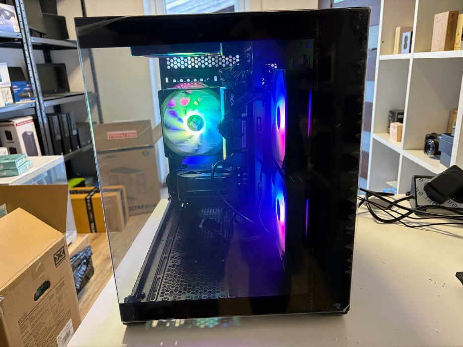 KOMPUTER Gamingowy PC INFOMAX I5-12th 16GB 1TB RTX 4060 8GB LED W11