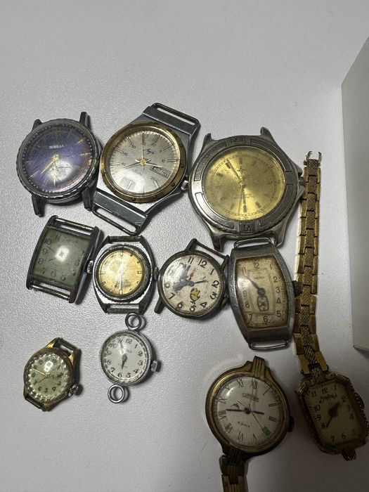 Продам лот Механічних  годинників