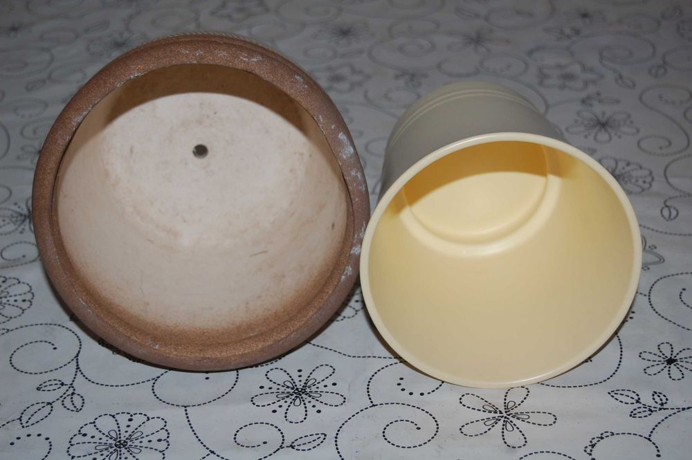 Doniczka ceramiczna i osłonka - zestaw