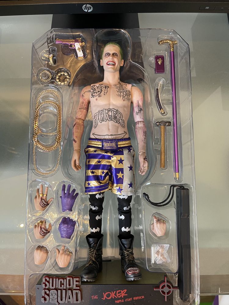 Фигурка 1/6 hot toys mms 382 SUICIDE SQUAD THE JOKER (PURPLE COAT)