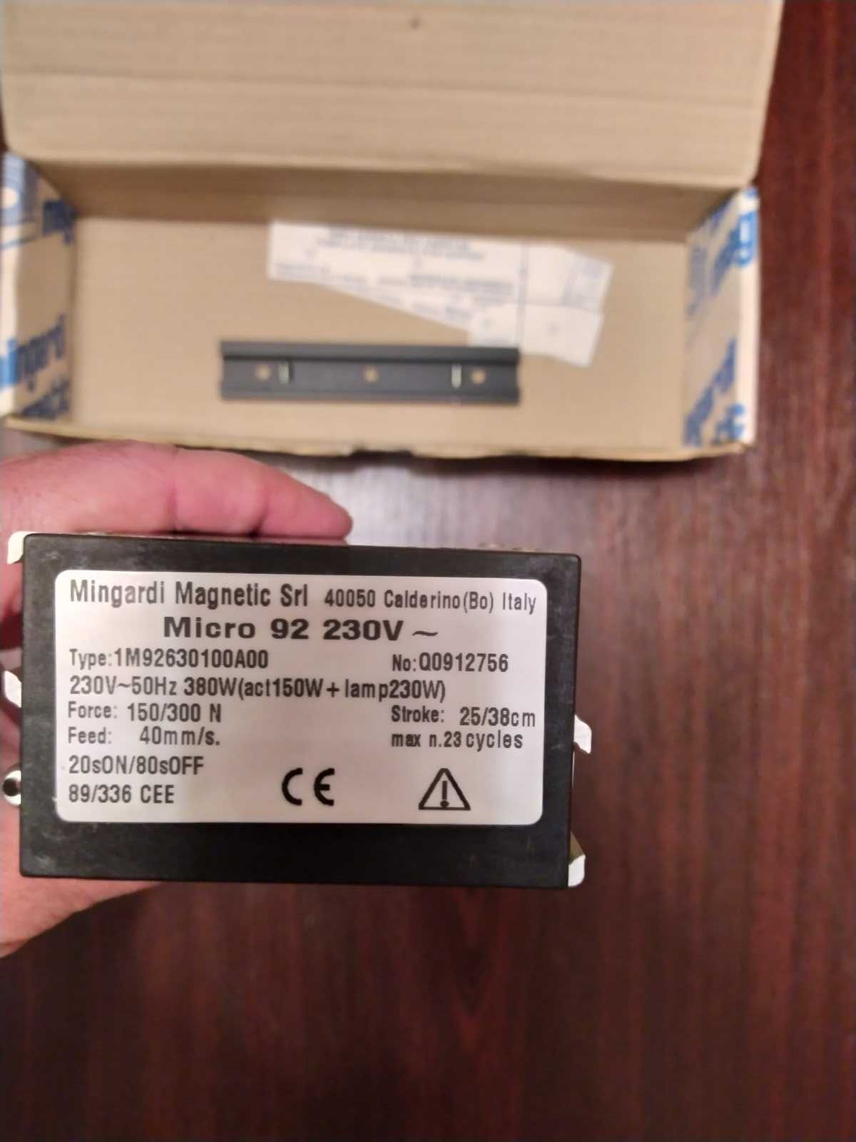 Фрамужний електровідкривач Micro 92 230V Mingardi Magnetic