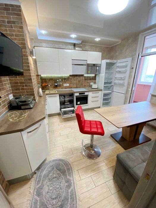 Сдается 3х ком, новый дом! Длительно!