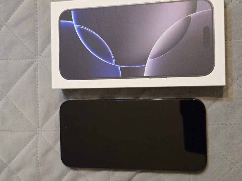 iPhone 16 Pro Max