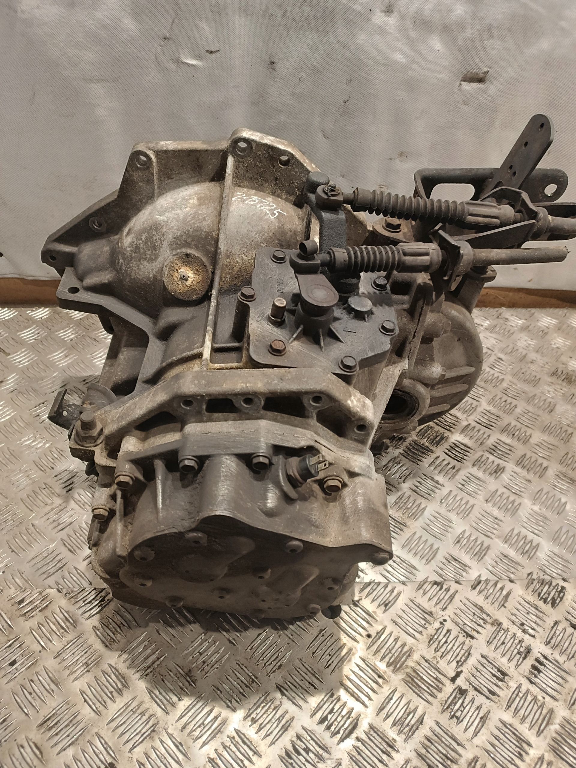 Skrzynia biegów Voyager Chrysler IV 2.5 Crd  ttu